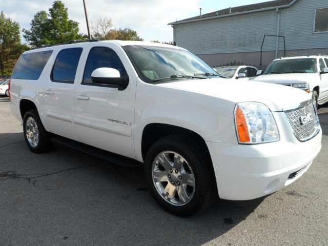 GMC Yukon XL 2009 photo 4