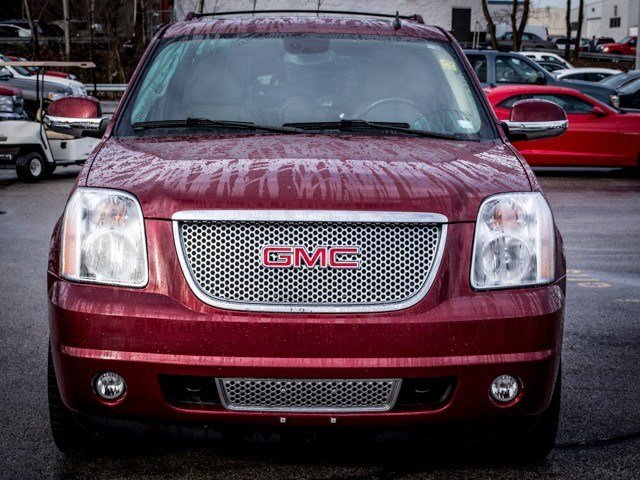 GMC Yukon XL 2009 photo 1