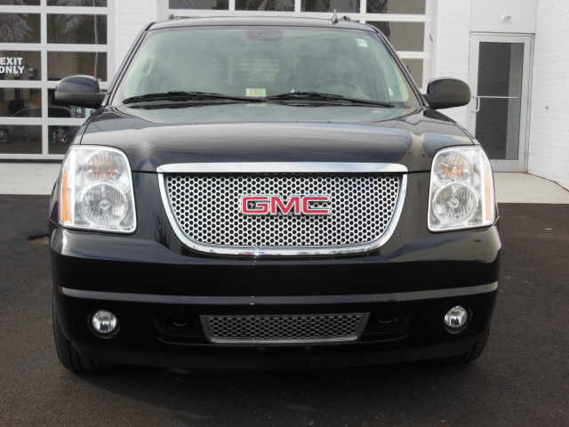 GMC Yukon XL 2009 photo 5