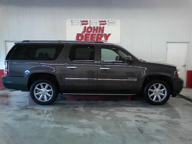 GMC Yukon XL C300 Sport Sport Utility