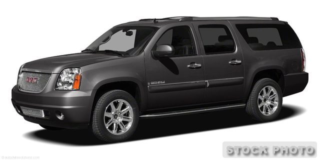 GMC Yukon XL 2011 photo 1