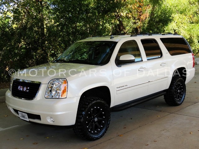 GMC Yukon XL LX Wagon 4D Unspecified