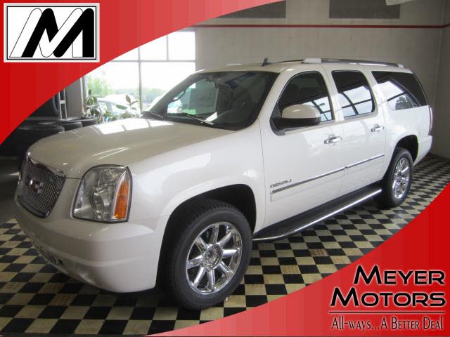 GMC Yukon XL 2013 photo 6