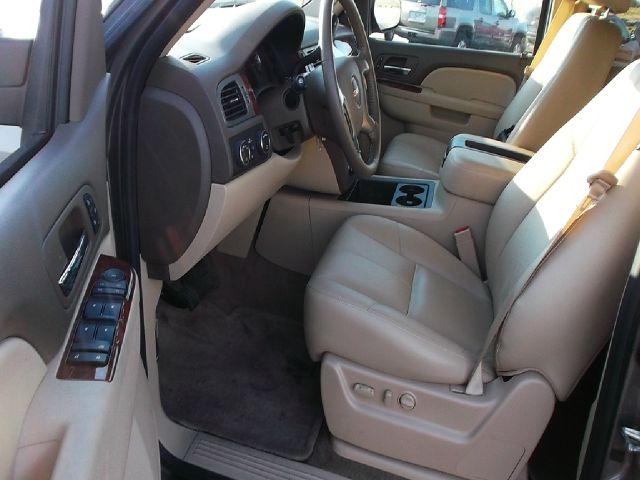 GMC Yukon XL 2013 photo 3