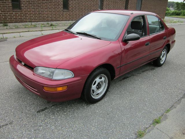 Geo Prizm 1994 photo 1