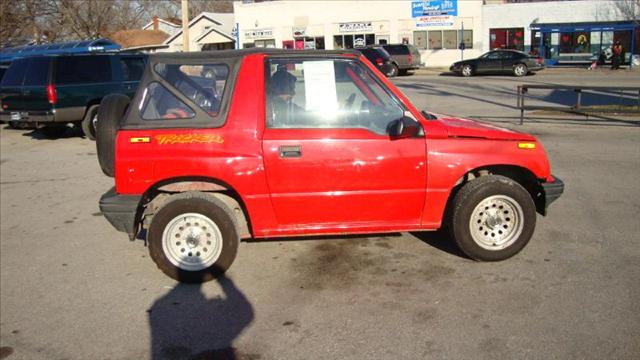 Geo Tracker 1993 photo 3