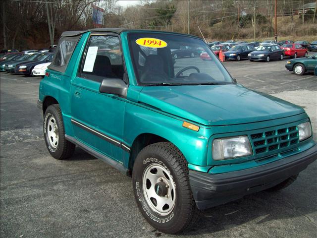 Geo Tracker 1994 photo 2