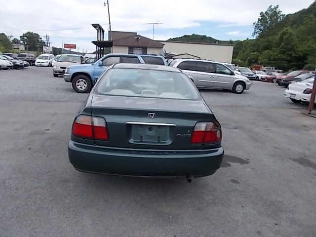 Honda Accord GTC Sedan