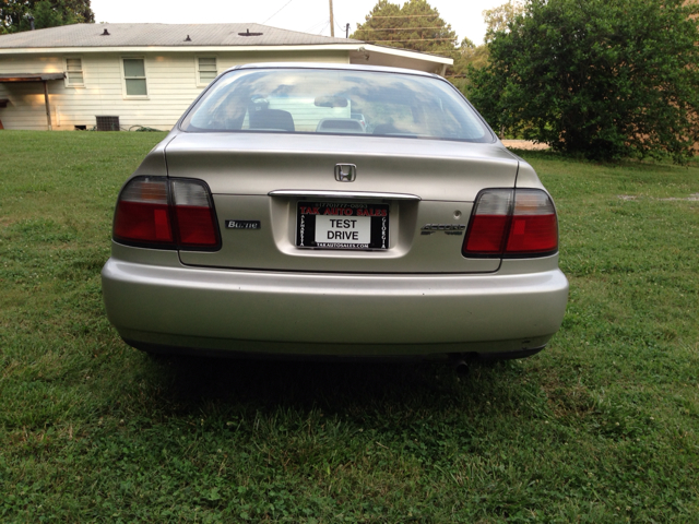 Honda Accord Elite,nav,moon,dvd,chrome Wheels Sedan