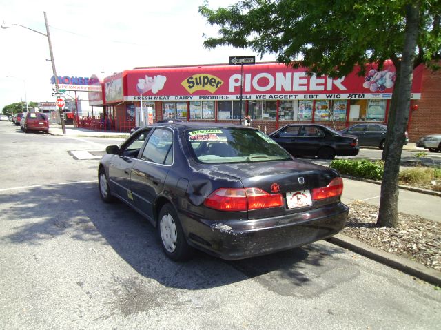 Honda Accord GTC Sedan