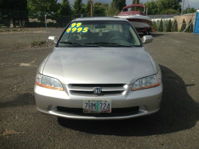 Honda Accord Fleet Z85 Sedan