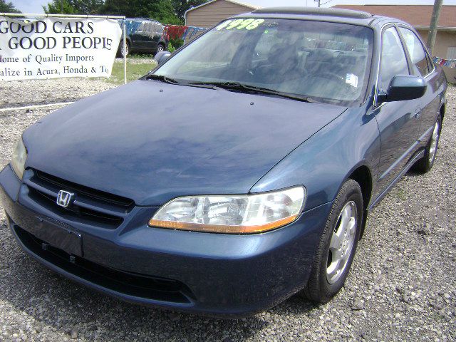 Honda Accord ZQ8 LS Sedan