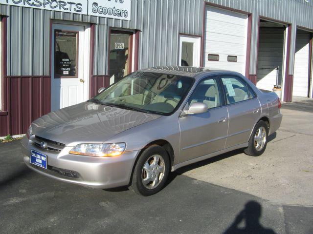 Honda Accord ZQ8 LS Sedan