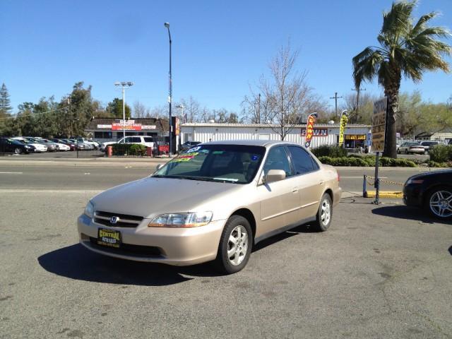 Honda Accord E-350 Super DUTY EXT XL Sedan