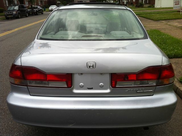 Honda Accord Elite,nav,moon,dvd,chrome Wheels Sedan