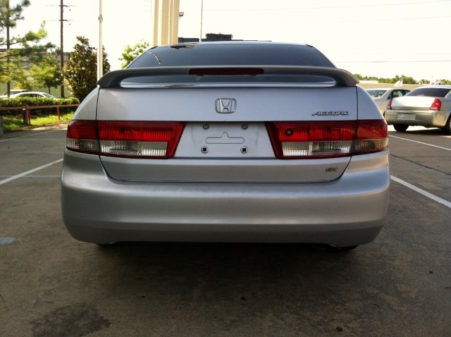 Honda Accord 3.5L RWD Sedan