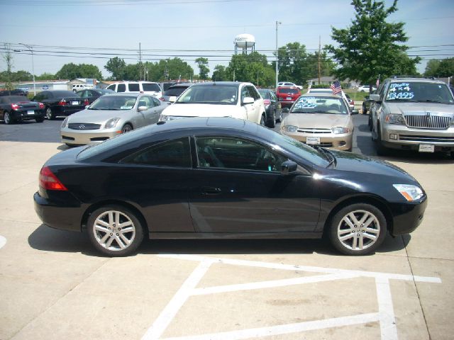 Honda Accord SLT Short Bed V-8 Coupe