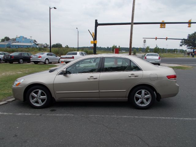 Honda Accord ZQ8 LS Sedan