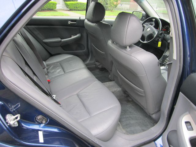 Honda Accord 3.5L RWD Sedan