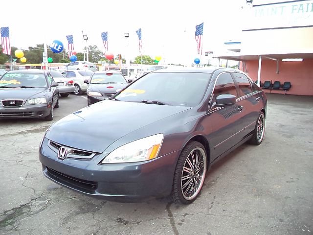 Honda Accord 2004 photo 0