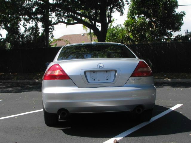 Honda Accord Luxury Hardtop 4dr Coupe