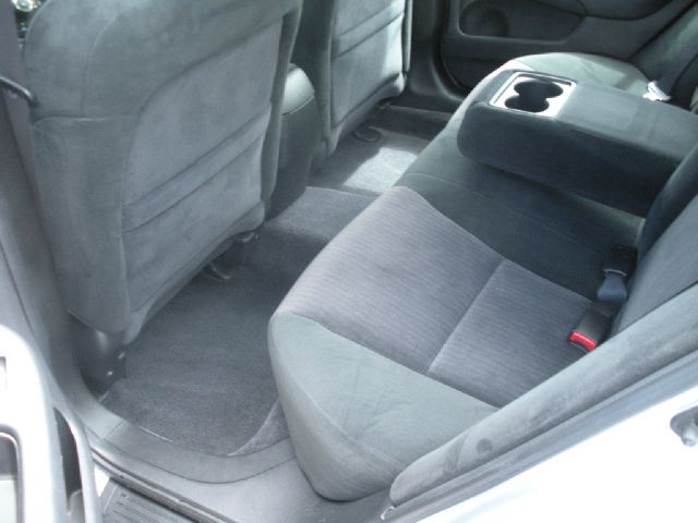 Honda Accord 2dr Reg Cab 120.5 WB Sedan