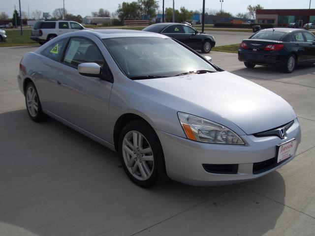 Honda Accord 4dr Sdn Sport RWD Sedan Coupe