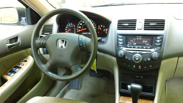 Honda Accord RT HEMI V8 Sedan