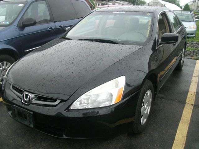 Honda Accord 2dr Reg Cab 120.5 WB Sedan