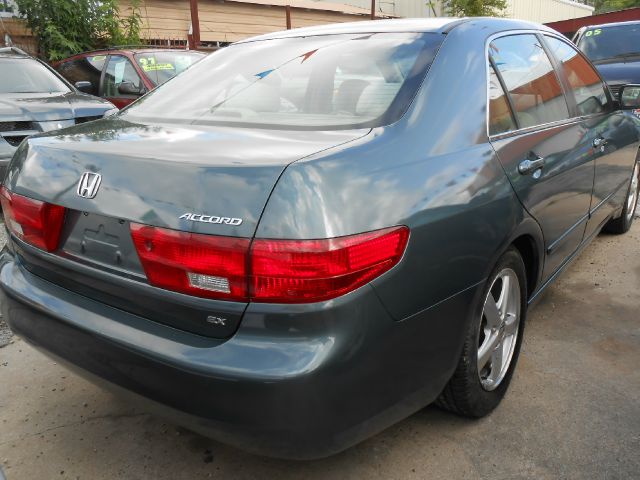 Honda Accord ZQ8 LS Sedan