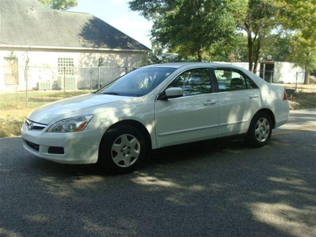 Honda Accord GTC Sedan