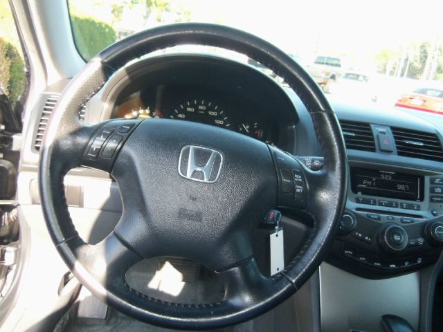 Honda Accord 2006 photo 8