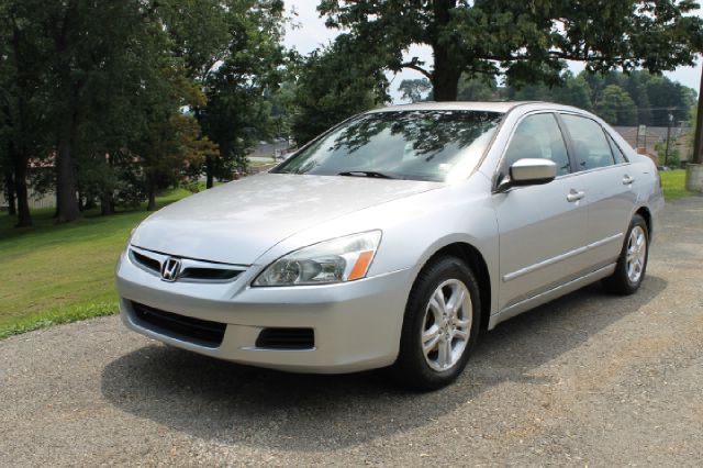 Honda Accord 3500 Reg. Cab 8-ft. Bed D Sedan