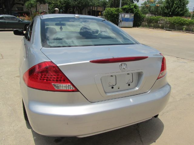 Honda Accord 2dr Reg Cab 120.5 WB Coupe