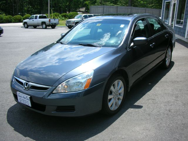 Honda Accord XLS Popular 2WD Sedan