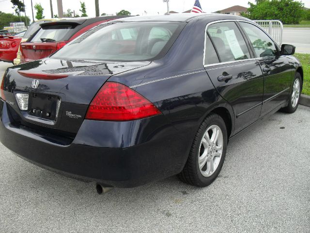 Honda Accord SE Sedan