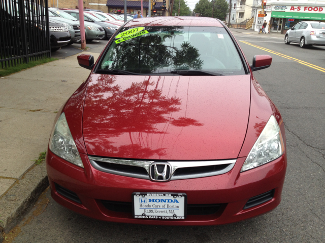 Honda Accord 2dr Reg Cab 120.5 WB Sedan