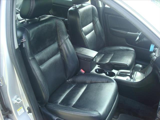 Honda Accord LS 2WD Sedan