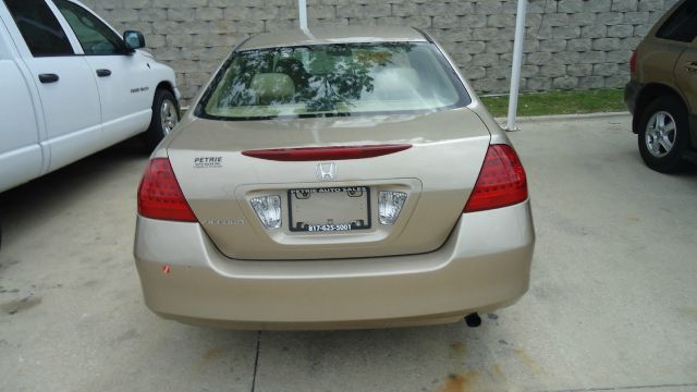 Honda Accord Light Duty 135 Sedan