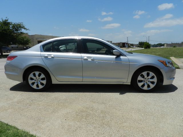 Honda Accord 3.5L RWD Sedan