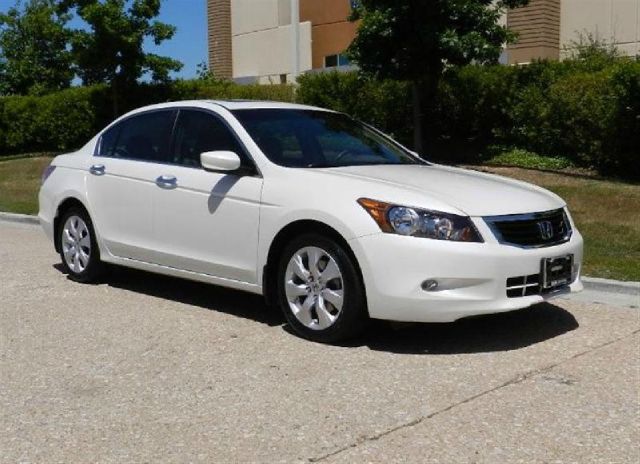 Honda Accord 2011 Toyota Limited Sedan