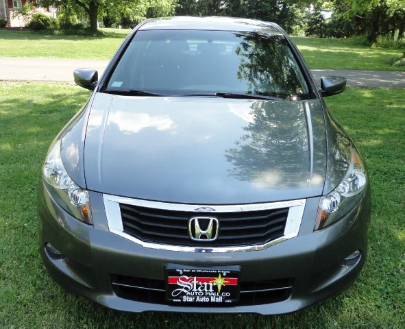 Honda Accord 3.5L RWD Sedan