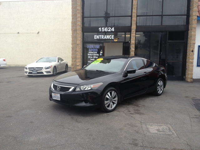 Honda Accord 2dr Reg Cab 120.5 WB Coupe