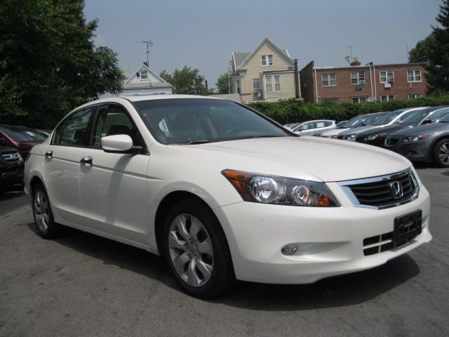 Honda Accord 4dr Sdn LS W/1fl Sedan