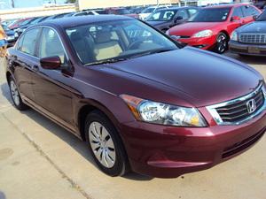 Honda Accord 2dr Reg Cab 120.5 WB Sedan