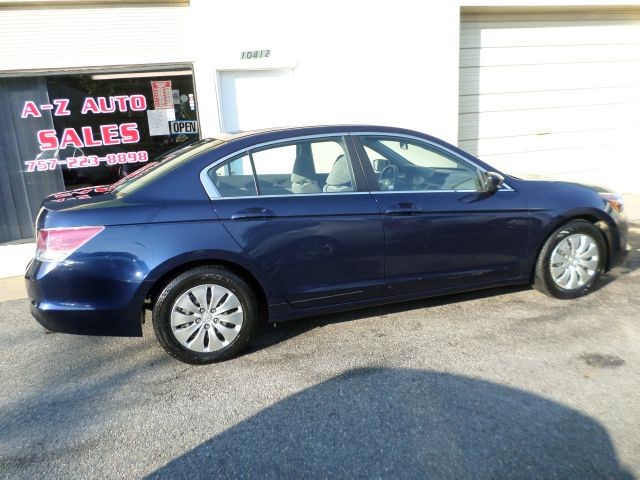 Honda Accord 2dr Reg Cab 120.5 WB Sedan