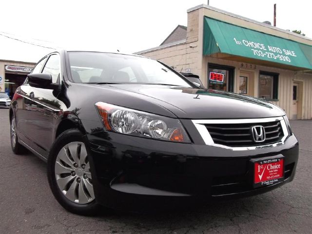 Honda Accord 2dr Reg Cab 120.5 WB Sedan