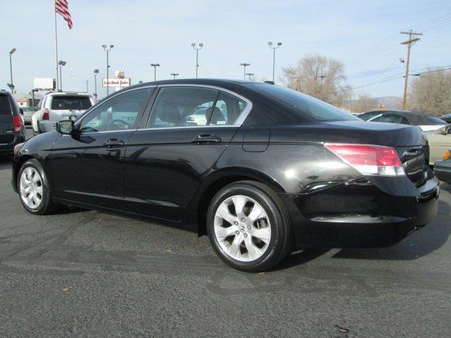 Honda Accord LS 2WD Sedan