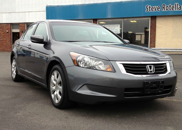 Honda Accord 3.5L RWD Sedan