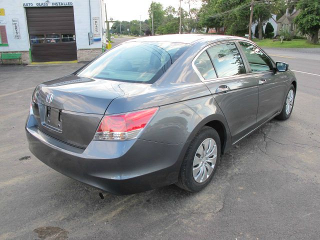 Honda Accord 2dr Reg Cab 120.5 WB Sedan